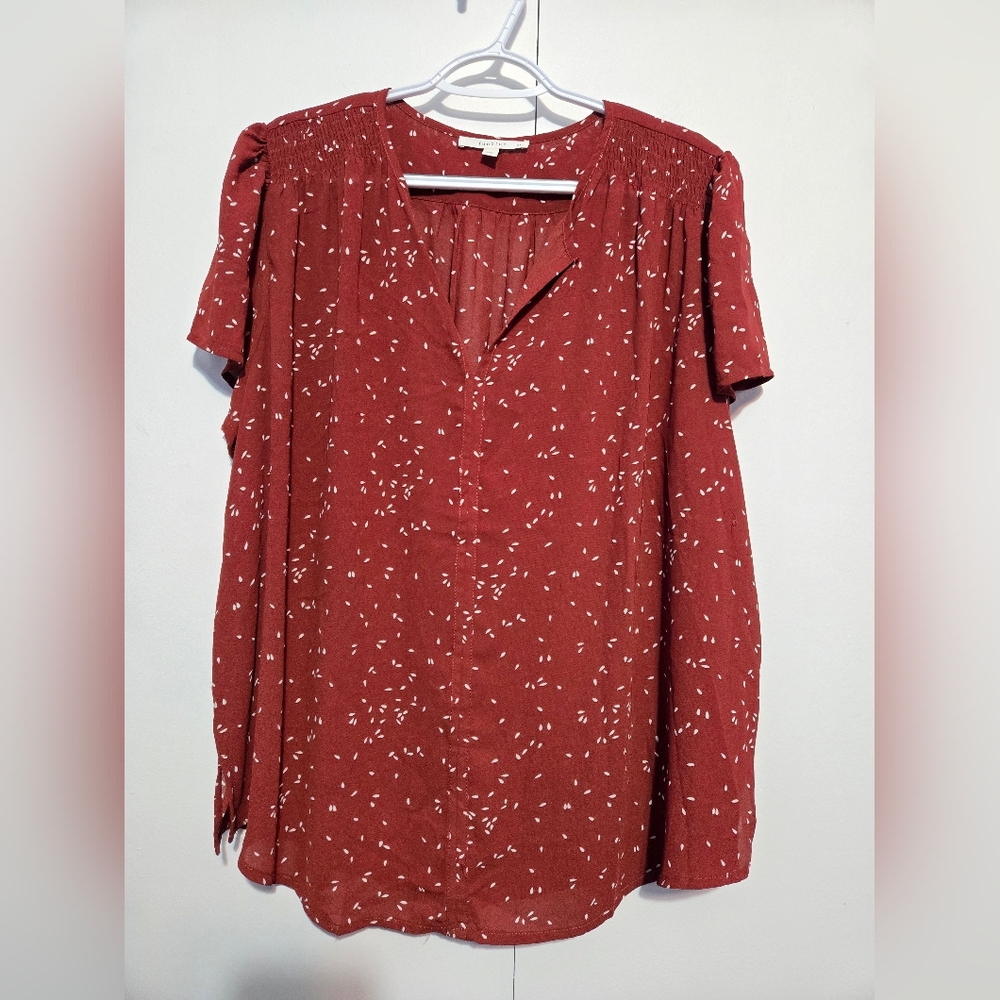 ❤️ Fun‎ 2 Fun Rust Red Blouse with White Pattern